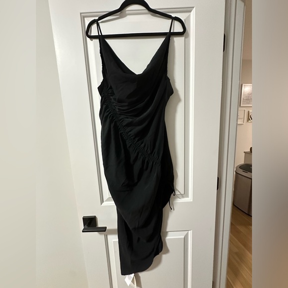Abercrombie & Fitch Asymmetrical Ruched Dress - Picture 2 of 11